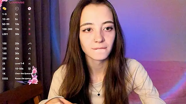 Snapshot of EvaBradley chatting on October 18, 2025, 6:41 pm EvaBradley online show from October 18, 2025, 6:41 pm