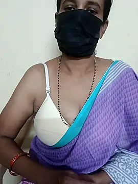 Snapshot of akshara_22 chatting on December 18, 2024, 1:45 pm akshara 22 online show from December 18, 2024, 1:45 pm