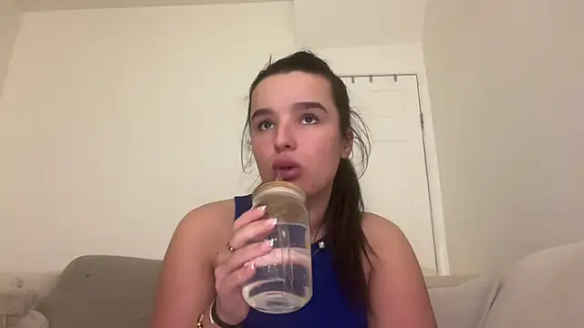 Snapshot of maisiesmithx chatting on January 22, 2025, 9:10 pm maisiesmithx online show from January 22, 2025, 9:10 pm