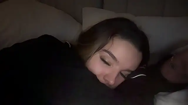 Snapshot of maisiesmithx chatting on February 2, 2025, 8:35 am maisiesmithx online show from February 2, 2025, 8:35 am