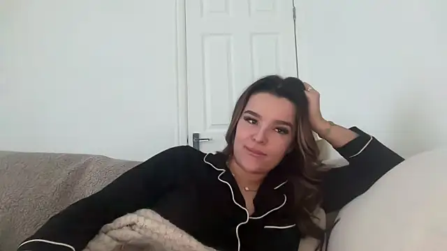 Snapshot of maisiesmithx chatting on February 2, 2025, 4:00 pm maisiesmithx online show from February 2, 2025, 4:00 pm