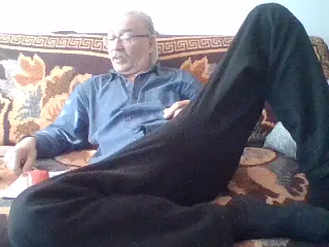 Snapshot of loverboyxxx69 chatting on February 16, 2025, 9:59 am loverboyxxx69 online show from February 16, 2025, 9:59 am