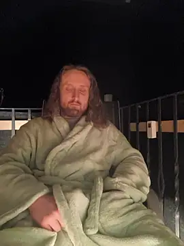 Snapshot of DrownMentallyyy chatting on October 14, 2025, 10:43 pm DrownMentallyyy online show from October 14, 2025, 10:43 pm