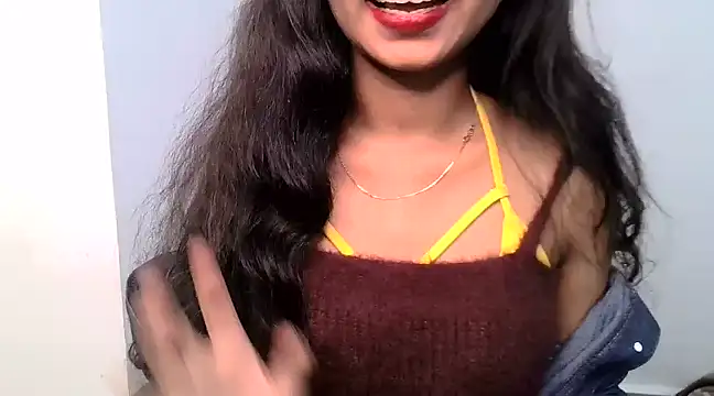 Snapshot of RIYAA_2 chatting on December 31, 2024, 12:32 am RIYAA 2 online show from December 31, 2024, 12:32 am