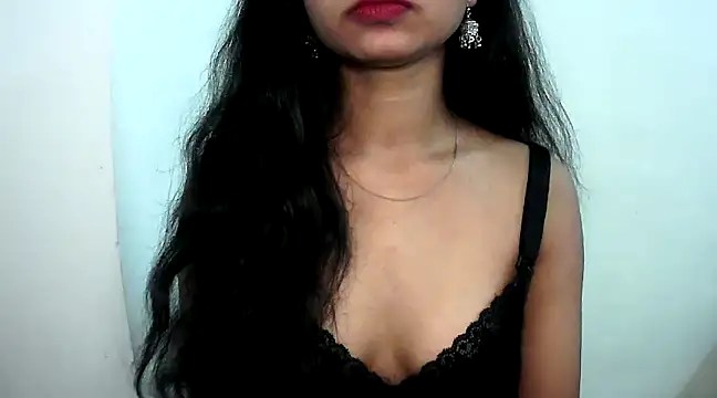 Snapshot of RIYAA_2 chatting on January 14, 2025, 11:42 am RIYAA 2 online show from January 14, 2025, 11:42 am