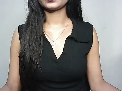 Snapshot of RIYAA_2 chatting on October 27, 2025, 3:05 pm RIYAA 2 online show from October 27, 2025, 3:05 pm