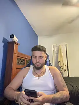 Snapshot of MasterKvn chatting on January 17, 2025, 11:27 am MasterKvn online show from January 17, 2025, 11:27 am