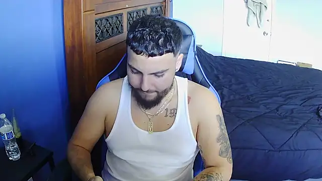 Snapshot of MasterKvn chatting on February 25, 2025, 5:36 pm MasterKvn online show from February 25, 2025, 5:36 pm