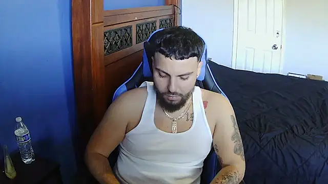 Snapshot of MasterKvn chatting on February 26, 2025, 9:16 pm MasterKvn online show from February 26, 2025, 9:16 pm