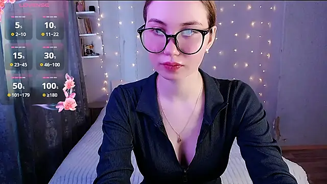 Snapshot of Miya_Mark chatting on February 21, 2025, 2:06 pm Miya Mark online show from February 21, 2025, 2:06 pm