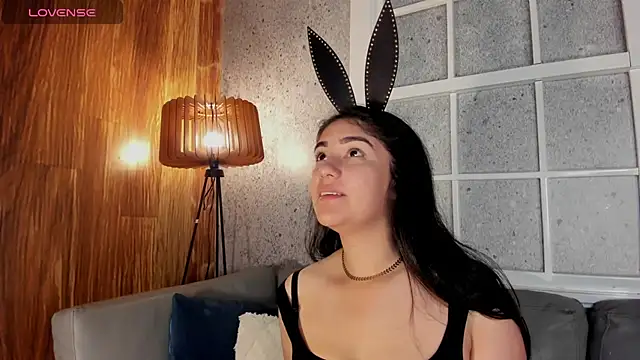 Snapshot of Belliinda_21 chatting on January 30, 2025, 6:32 pm Belliinda 21 online show from January 30, 2025, 6:32 pm