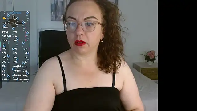 Tania Goddess  online show from September 17, 2025, 2:08 pm