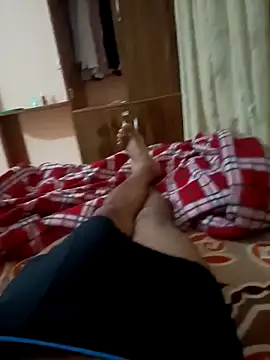 Snapshot of RRahullove69 chatting on October 13, 2025, 3:56 pm RRahullove69 online show from October 13, 2025, 3:56 pm