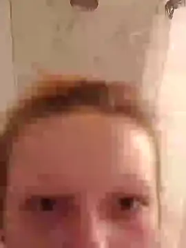 Snapshot of angel_star420864 chatting on December 6, 2024, 4:03 am angel star420864 online show from December 6, 2024, 4:03 am