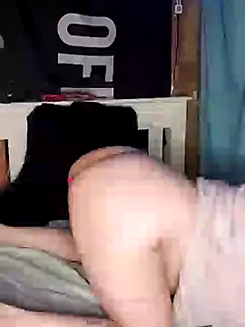 Snapshot of angel_star420864 chatting on February 7, 2025, 4:27 am angel star420864 online show from February 7, 2025, 4:27 am