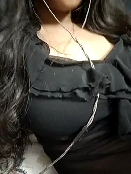 Snapshot of Sanjana-Mehar chatting on February 27, 2025, 6:31 pm Sanjana-Mehar online show from February 27, 2025, 6:31 pm