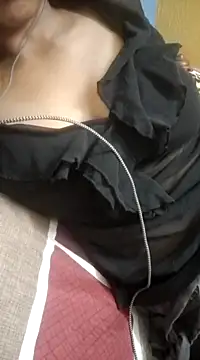 Snapshot of Sanjana-Mehar chatting on March 19, 2025, 12:37 am Sanjana-Mehar online show from March 19, 2025, 12:37 am