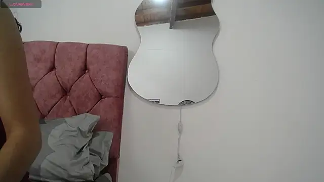 Snapshot of AMBER_LOVE22 chatting on January 4, 2025, 3:28 pm AMBER LOVE22 online show from January 4, 2025, 3:28 pm