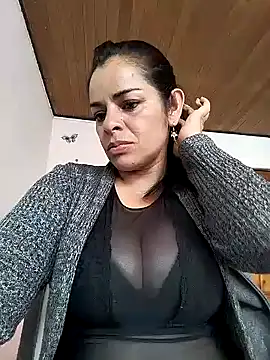 Snapshot of NATHALIA-28_ chatting on January 15, 2025, 7:55 pm NATHALIA-28 online show from January 15, 2025, 7:55 pm