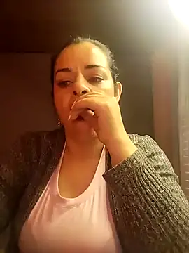 Snapshot of NATHALIA-28_ chatting on January 15, 2025, 11:51 pm NATHALIA-28 online show from January 15, 2025, 11:51 pm