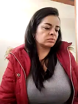 Snapshot of NATHALIA-28_ chatting on January 18, 2025, 7:37 pm NATHALIA-28 online show from January 18, 2025, 7:37 pm