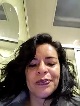 Snapshot of NATHALIA-28_ chatting on February 3, 2025, 11:05 pm NATHALIA-28 online show from February 3, 2025, 11:05 pm