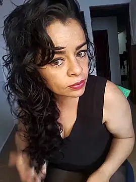 Snapshot of NATHALIA-28_ chatting on February 5, 2025, 12:49 pm NATHALIA-28 online show from February 5, 2025, 12:49 pm
