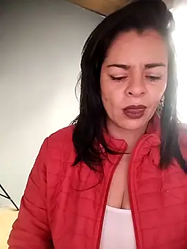 Snapshot of NATHALIA-28_ chatting on February 15, 2025, 9:48 pm NATHALIA-28 online show from February 15, 2025, 9:48 pm