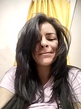 Snapshot of NATHALIA-28_ chatting on March 16, 2025, 5:28 pm NATHALIA-28 online show from March 16, 2025, 5:28 pm