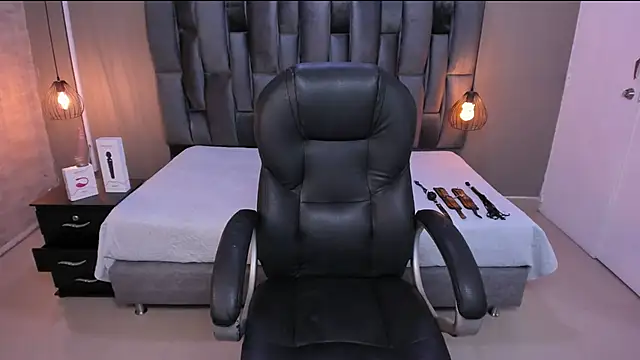 Snapshot of Lorena_Vieira_ chatting on January 22, 2025, 7:34 pm Lorena Vieira  online show from January 22, 2025, 7:34 pm