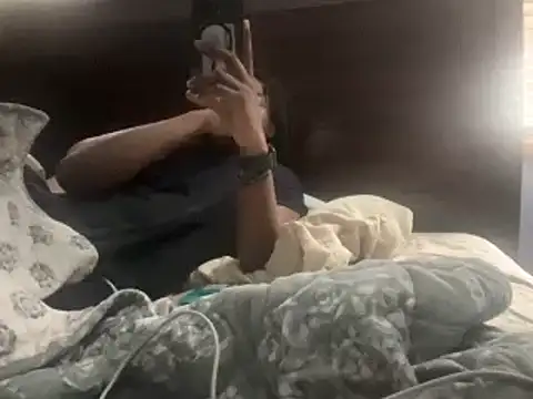 Snapshot of tokenkingtn chatting on March 15, 2025, 5:04 pm tokenkingtn online show from March 15, 2025, 5:04 pm