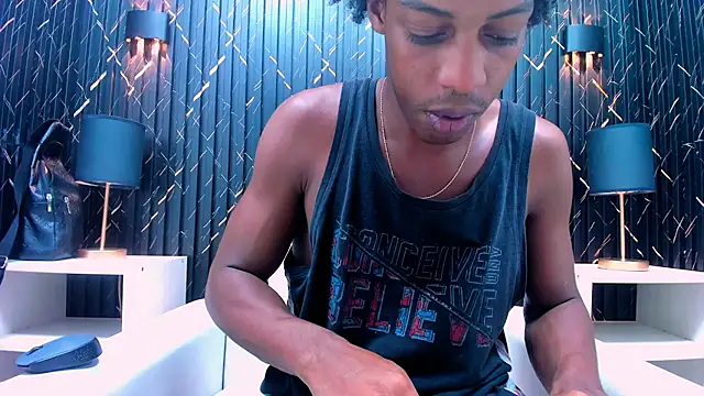 Snapshot of LarryCollin chatting on February 15, 2025, 10:44 am LarryCollin online show from February 15, 2025, 10:44 am