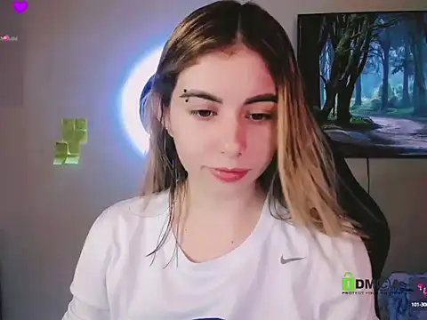 Snapshot of ARIA_SUGARUB chatting on December 3, 2024, 1:19 am ARIA SUGARUB online show from December 3, 2024, 1:19 am