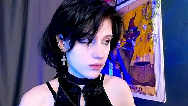 Snapshot of dark_vamp_ chatting on December 29, 2024, 8:58 pm dark vamp  online show from December 29, 2024, 8:58 pm