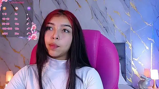 Snapshot of pettit_courtny chatting on February 12, 2025, 7:24 pm pettit courtny online show from February 12, 2025, 7:24 pm