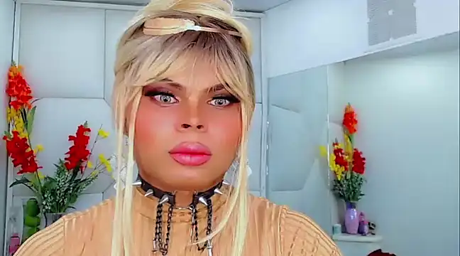 Snapshot of AdanKinng chatting on March 10, 2025, 3:52 pm AdanKinng online show from March 10, 2025, 3:52 pm