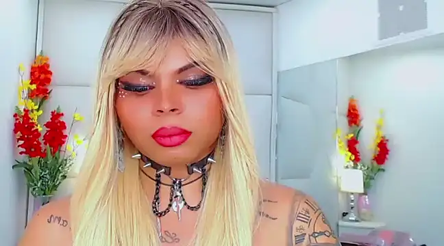 Snapshot of AdanKinng chatting on March 14, 2025, 10:50 am AdanKinng online show from March 14, 2025, 10:50 am