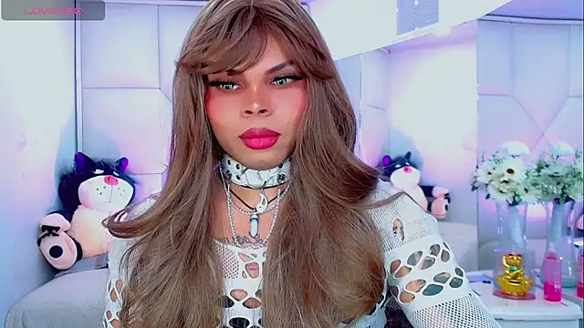 Snapshot of AdanKinng chatting on October 10, 2025, 7:51 am AdanKinng online show from October 10, 2025, 7:51 am