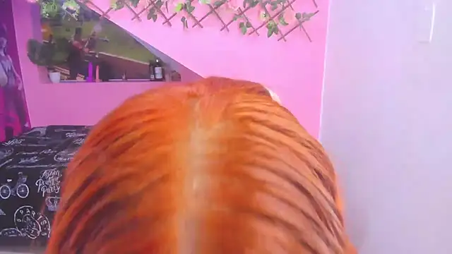 Snapshot of marcellaa303av chatting on January 22, 2025, 6:20 am marcellaa303av online show from January 22, 2025, 6:20 am