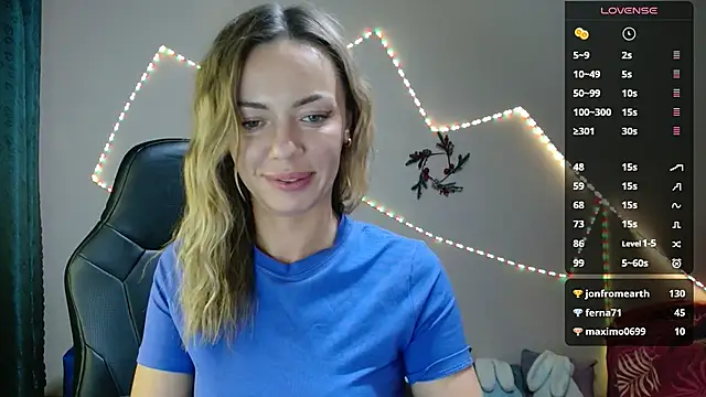 Snapshot of Daria_Spring chatting on January 12, 2025, 9:19 pm Daria Spring online show from January 12, 2025, 9:19 pm