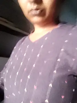 Snapshot of sruthi_telugu chatting on February 10, 2025, 5:58 am sruthi telugu online show from February 10, 2025, 5:58 am