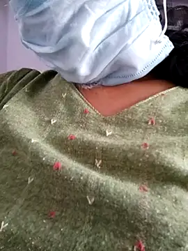 Snapshot of sruthi_telugu chatting on February 17, 2025, 5:58 am sruthi telugu online show from February 17, 2025, 5:58 am