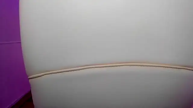 Snapshot of DaniRousse chatting on January 29, 2025, 8:14 pm DaniRousse online show from January 29, 2025, 8:14 pm