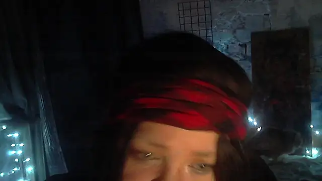 Snapshot of iva_spirit chatting on January 23, 2025, 9:39 pm iva spirit online show from January 23, 2025, 9:39 pm