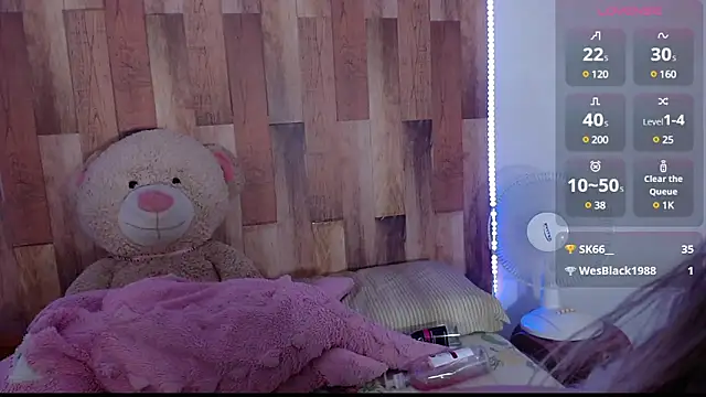 Snapshot of Raven_Whisper chatting on January 18, 2025, 11:00 pm Raven Whisper online show from January 18, 2025, 11:00 pm