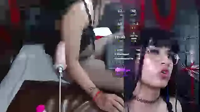 Snapshot of Raven_Whisper chatting on March 13, 2025, 11:49 pm Raven Whisper online show from March 13, 2025, 11:49 pm