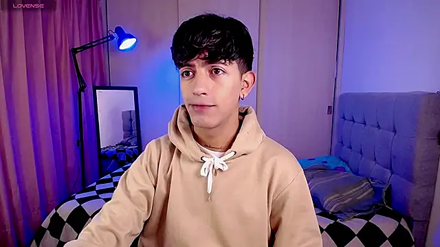 Snapshot of teobowny_ chatting on January 18, 2025, 2:02 pm teobowny online show from January 18, 2025, 2:02 pm