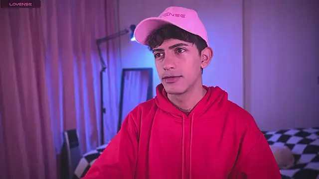 Snapshot of teobowny_ chatting on January 31, 2025, 1:45 pm teobowny online show from January 31, 2025, 1:45 pm