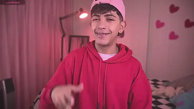 Snapshot of teobowny_ chatting on March 14, 2025, 1:35 pm teobowny online show from March 14, 2025, 1:35 pm