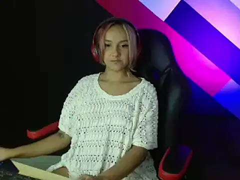 Snapshot of Alterego1__ chatting on January 10, 2025, 9:10 pm Alterego1   online show from January 10, 2025, 9:10 pm